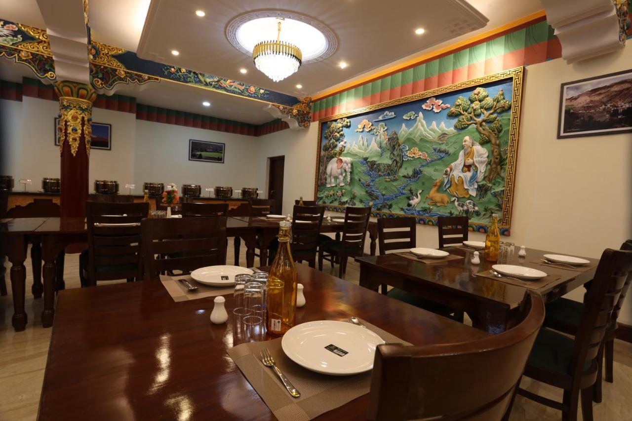 Hotel The Grand Khasdan Leh Bagian luar foto